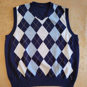 Chaps blue and white argyle sweater vest